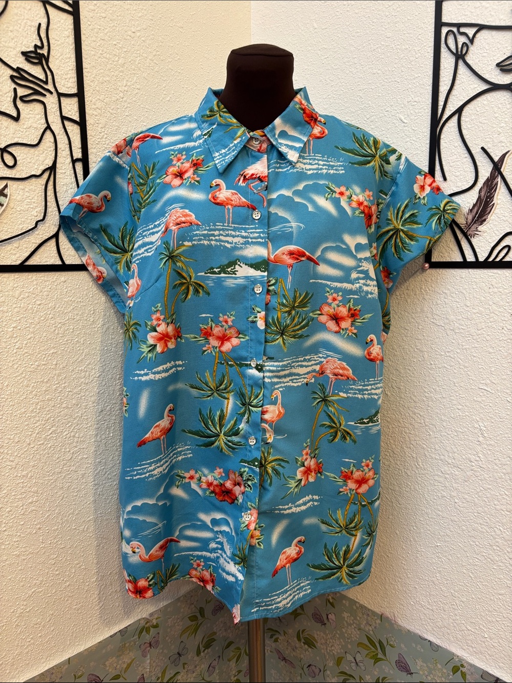SSLR blue & pink flamingo with palm trees button-down shirt. Size 1X
